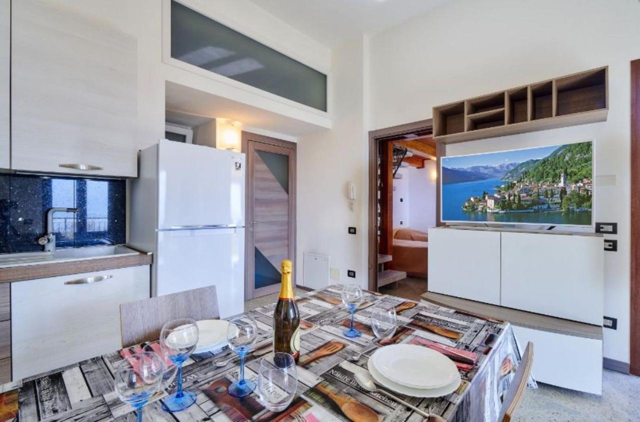 Apartment Rosa Dei Venti กราเวโดนา ภายนอก รูปภาพ